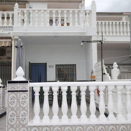 Bungalov U Ruzove Laguny Torrevieja Exterior photo